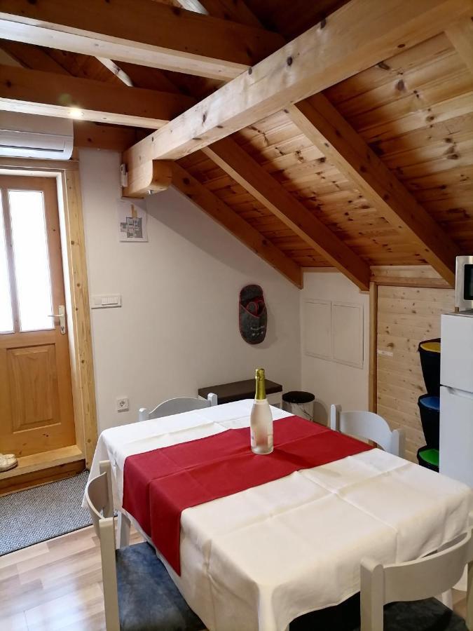Apartman Tonka Otočac Eksteriør bilde